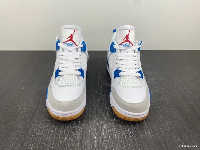 DR5415-104 Retro Jordan SB 4 0704